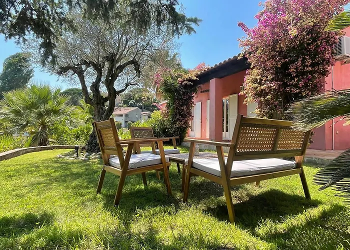 Fantastic Pool 900m To The Beach; With Extravagant Big Garden Villa Sainte-Maxime