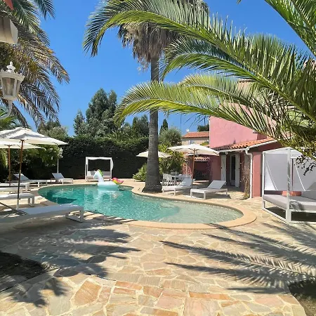 וילה Fantastic Pool 900m To The Beach; With Extravagant Big Garden *