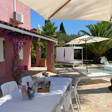 Fantastic Pool 900m To The Beach; With Extravagant Big Garden Villa *