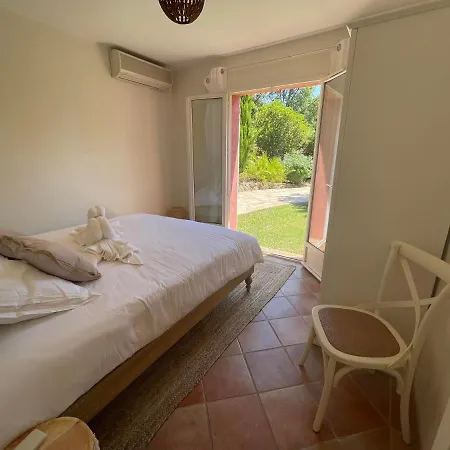 Fantastic Pool 900m To The Beach; With Extravagant Big Garden Villa Sainte-Maxime