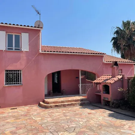 Fantastic Pool 900m To The Beach; With Extravagant Big Garden Villa *