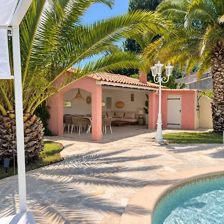 Villa Fantastic Pool 900m To The Beach; With Extravagant Big Garden *