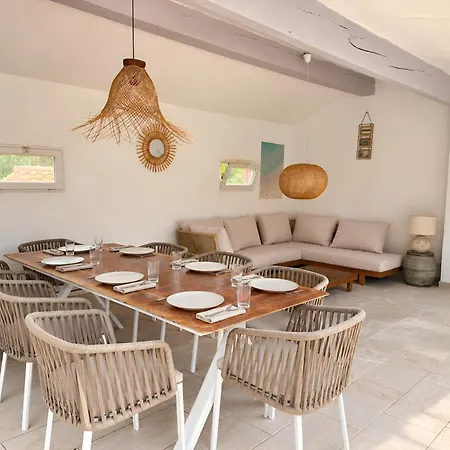 Fantastic Pool 900m To The Beach; With Extravagant Big Garden Villa Sainte-Maxime
