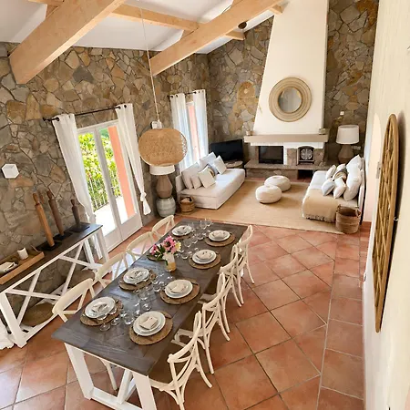 Villa Fantastic Pool 900m To The Beach; With Extravagant Big Garden Sainte-Maxime