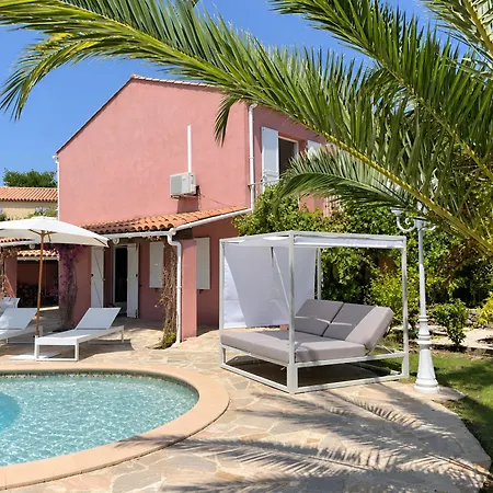 Villa Fantastic Pool 900m To The Beach; With Extravagant Big Garden *