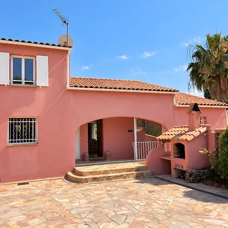 Fantastic Pool 900m To The Beach; With Extravagant Big Garden Sainte-Maxime