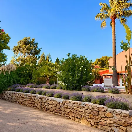 Fantastic Pool 900m To The Beach; With Extravagant Big Garden * Sainte-Maxime