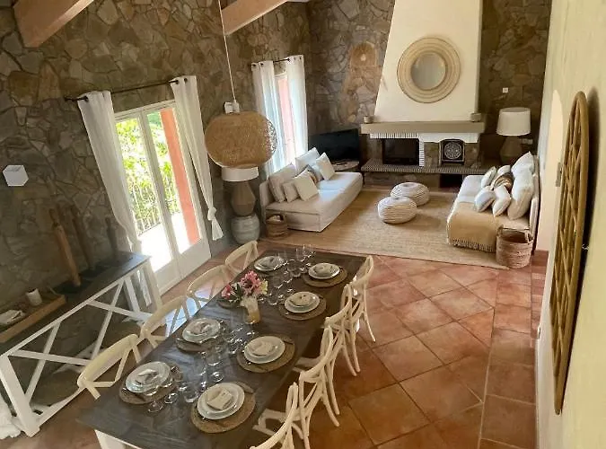 Villa Fantastic Pool 900m To The Beach; With Extravagant Big Garden