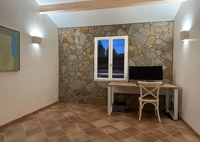 Fantastic Pool 900m To The Beach; With Extravagant Big Garden * Sainte-Maxime